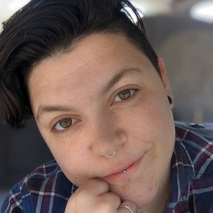 Meet your Posher, Molly